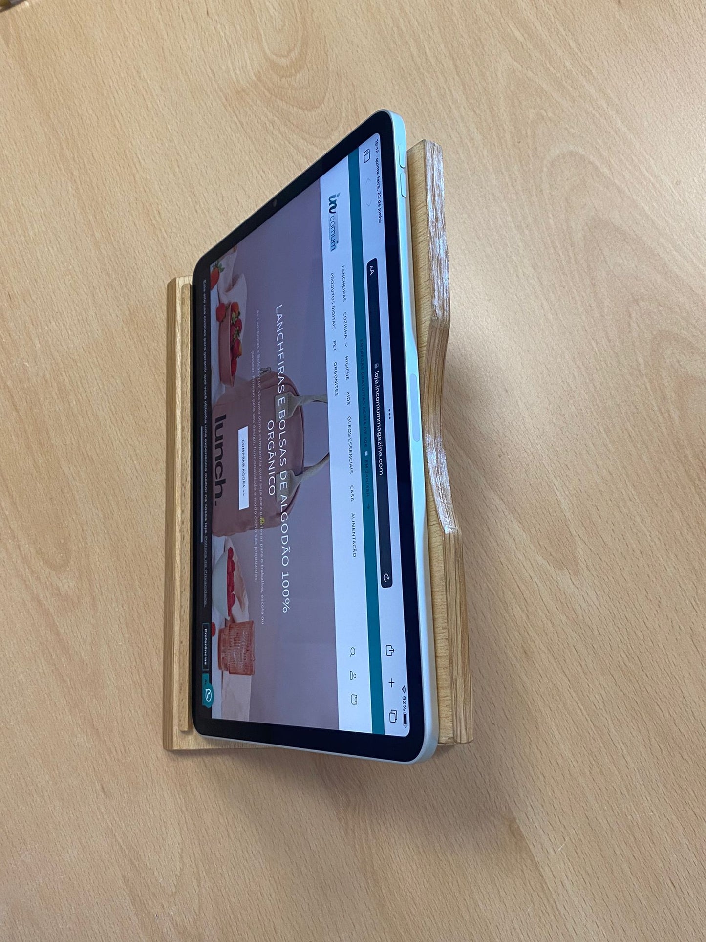 Base de Secretária para Tablet