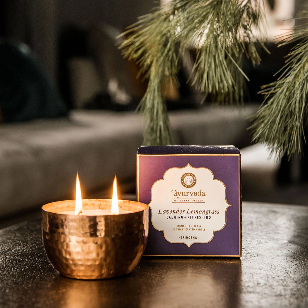 Vela perfumada com 2 pavios em frasco - Tridosha Lavanda