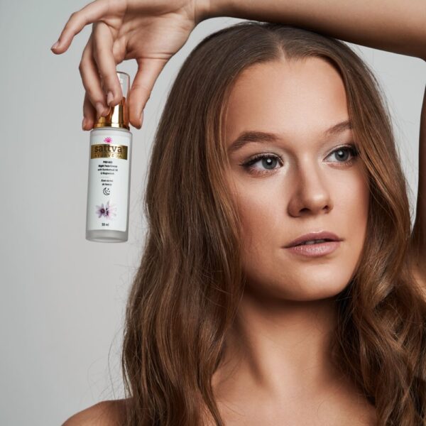 Creme Facial de Noite Pro-Age com Kumkumadi e Magnésio 50 ml – Sattva